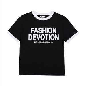 Dolce and Gabbana T shirt